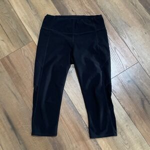 Athleta Black Textured High Rise Cropped Leggings with Pockets MT Medium Tall